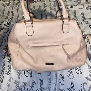 Jessica Simpson purse